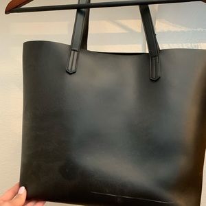Black tote bag